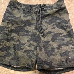 Boys board shorts